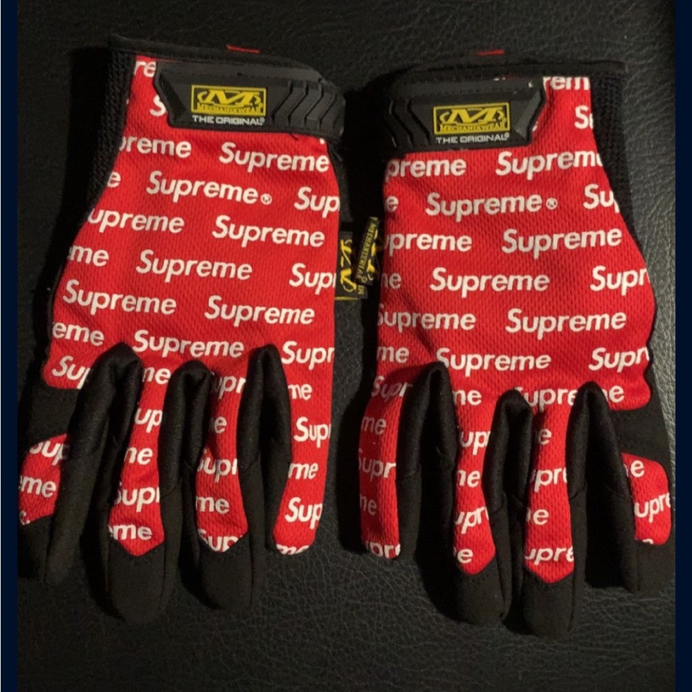 Supreme Red All-Over Logo Work Gloves with Black Palms
